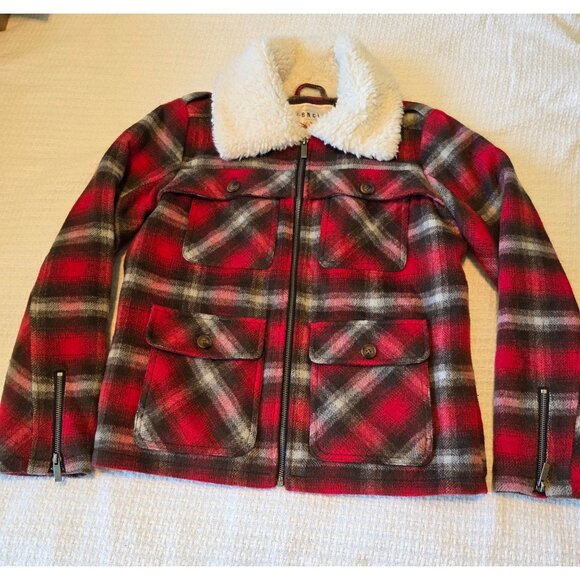 BNCI Red & Black Plaid Sherpa Collar Jacket Size Small Quilted Lining Wool Blend - Picture 12 of 16